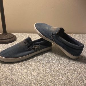 Jean-textured flats
